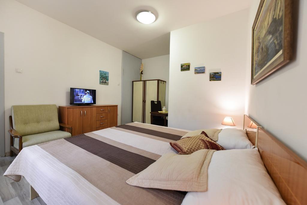 Apartments Dado Zadar Bagian luar foto