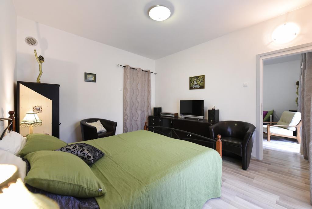 Apartments Dado Zadar Bagian luar foto