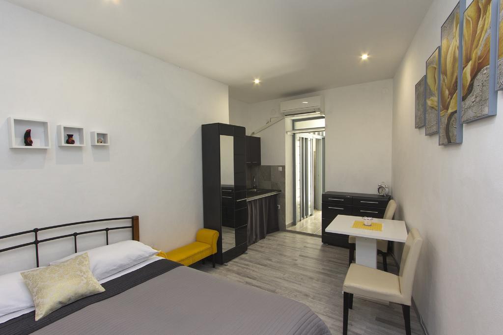 Apartments Dado Zadar Bagian luar foto